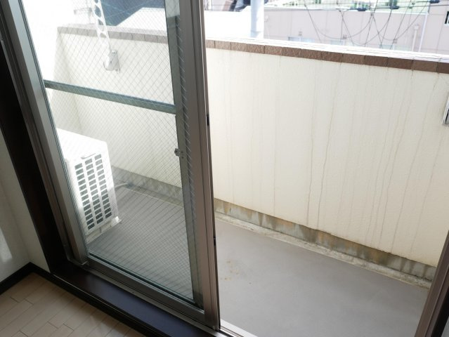 【バルコニー】 | グロリアス八条