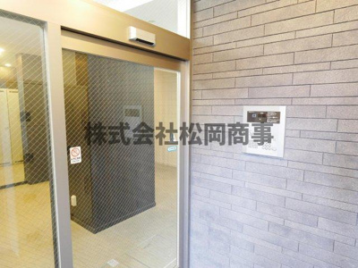 【エントランス】 | G・F二条城 | オートロックあり