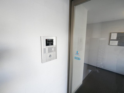 【エントランス】 | フラッティ今出川天神 | オートロックあり