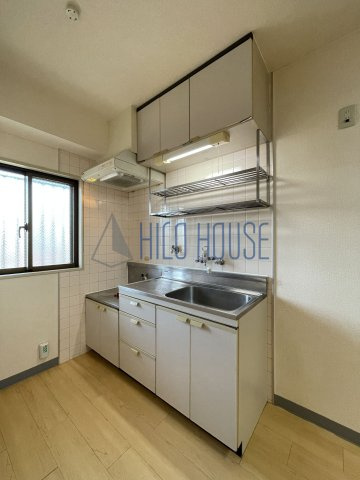 ティーワイパレスのキッチン