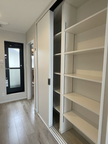 芦屋市松ノ内町　戸建ての収納