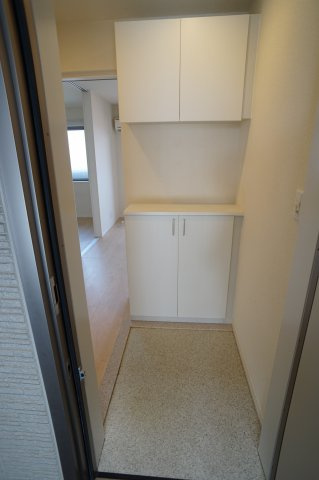 シャーメゾン口谷の玄関