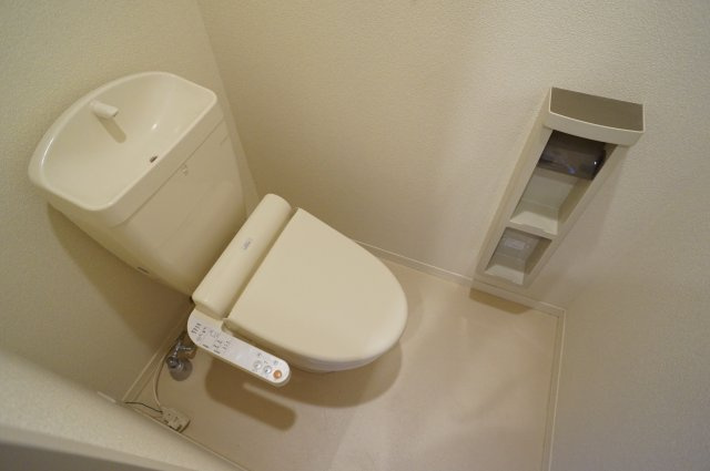 シャーメゾン口谷のトイレ