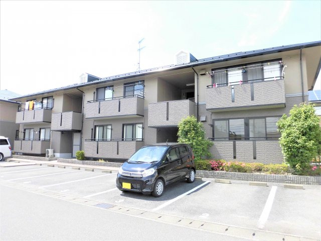 GRACE　KUMANOⅡの駐車場
