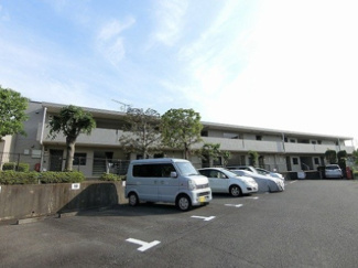 【駐車場】 | いつでも目の届く敷地内に駐車場があります♪荷物がかさばりがちなお買物にも、敷地内駐車場があると便利ですよね☆