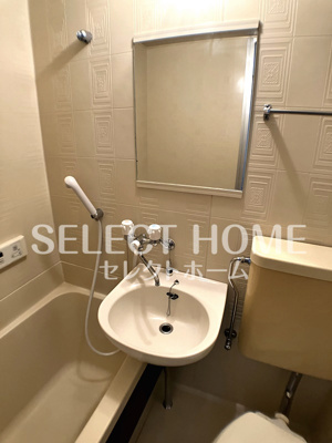 【洗面所】 | サンライズ深津 | 明るい洗面所です