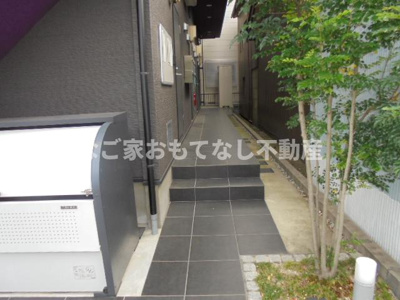 【エントランス】 | フランシェ | フランシェ