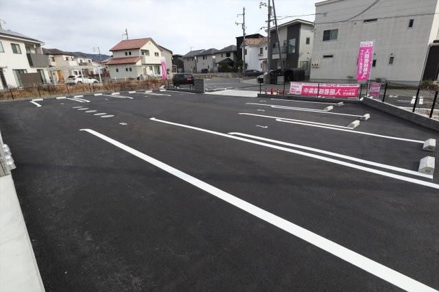 ファイン・ヴィラⅦの駐車場