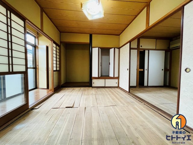 綾戸貸家の内装