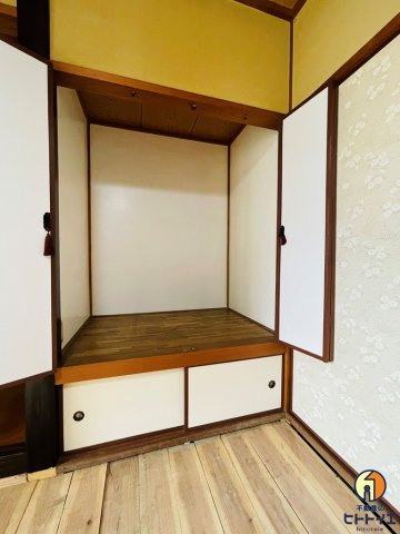 綾戸貸家の収納