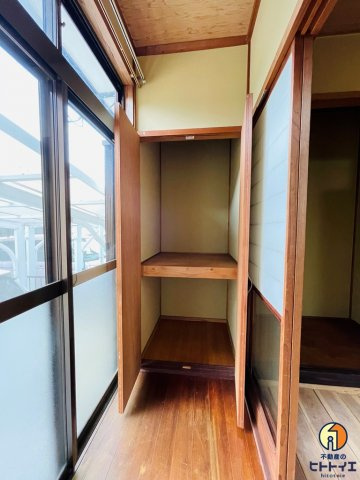 綾戸貸家の収納