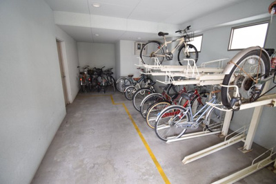 【駐車場】 | ヴィータ塚本通 | 駐輪場