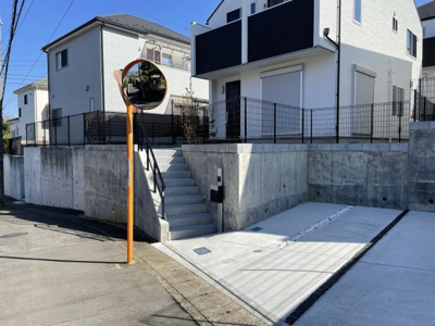 【駐車場】 | 仲介手数料無料　日野市程久保１丁目新築戸建て１０棟　１０号棟