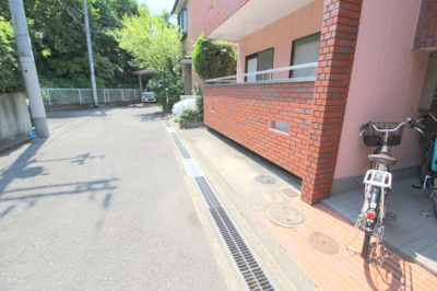 【駐車場】 | 東泉丘ハイツ