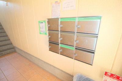 【エントランス】 | リバーサイドマンション・レオⅡ