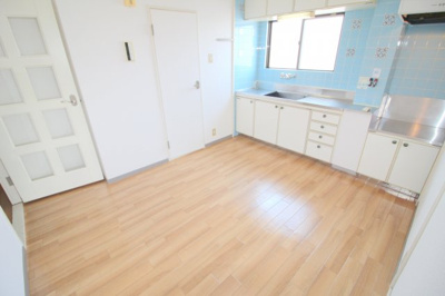 【居間・リビング】 | リバーサイドマンション・レオⅡ