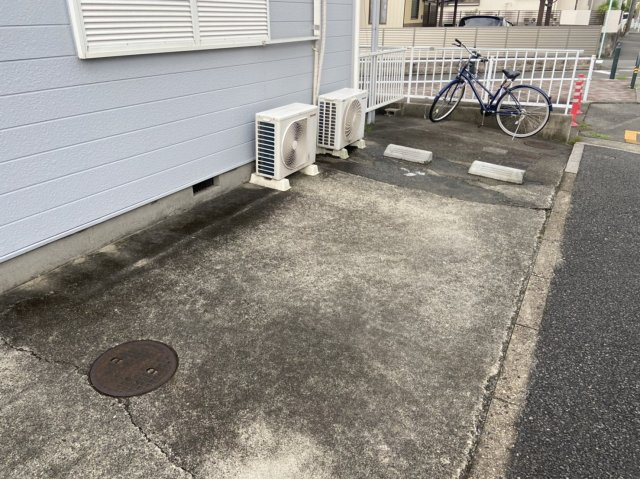 アーク浅井の駐車場|アーク浅井