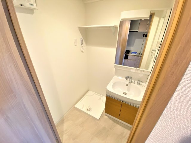 コントレイルりんくう常滑の洗面所