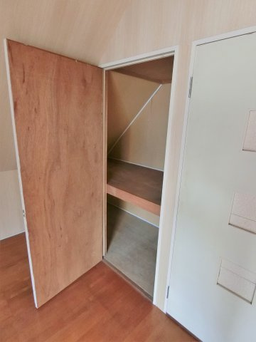 秋庭貸家の収納