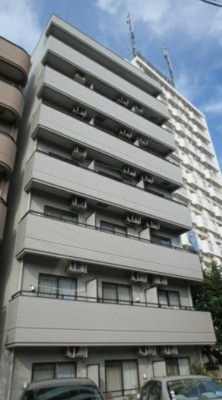 【外観】 | ビラージュ白井 | 鉄筋コンクリート造のがっちりとした建物。