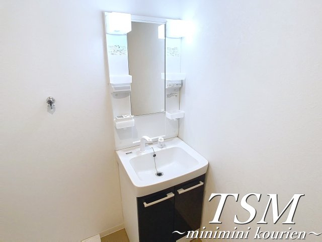 アッサンブレの独立洗面台