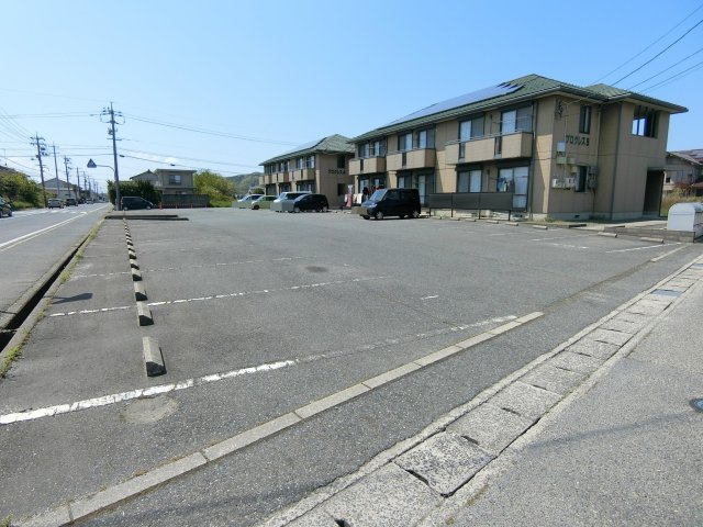 プログレス　A棟の駐車場