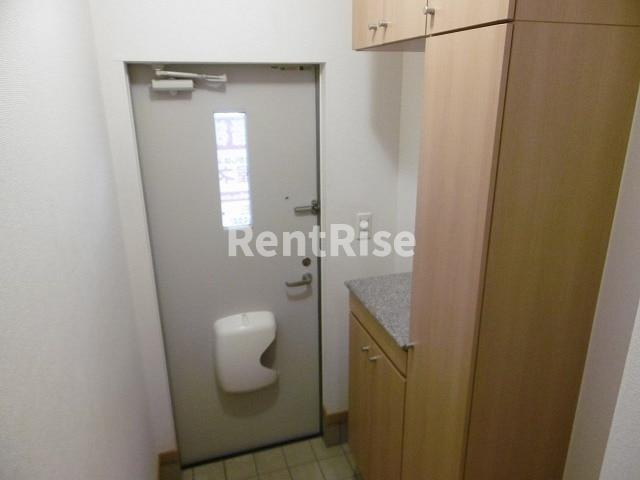 カトルセゾンＡの玄関