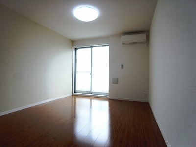 リブリ・津田沼の居間・リビング