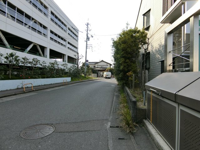 ラ・セーヌ・ドゥ・フォルツBの周辺