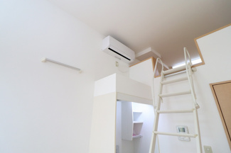 【設備】 | オーナメント西町 | エアコン※写真は105号室使用