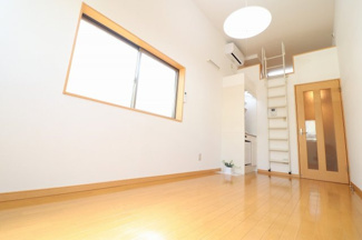 【洋室】 | オーナメント西町 | ※写真は105号室使用