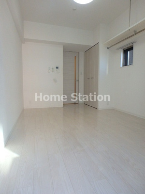 【洋室】 | 梅田ウエストレジデンス