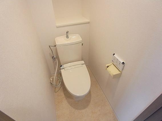 プラスワン芦屋のトイレ