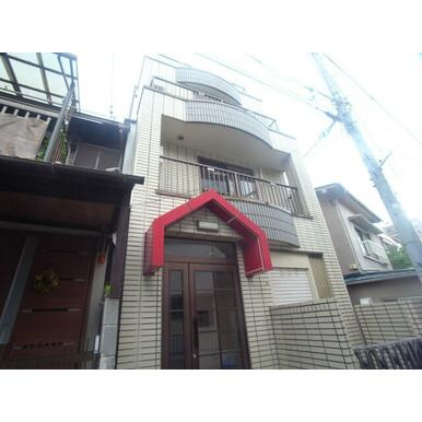 シャルマン山本通の外観