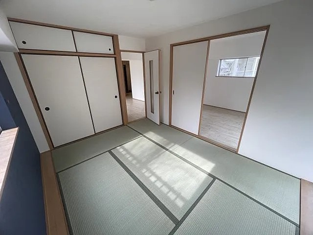 メゾンクレオの居間・リビング