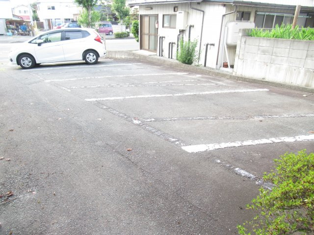 東原タリアセンの駐車場