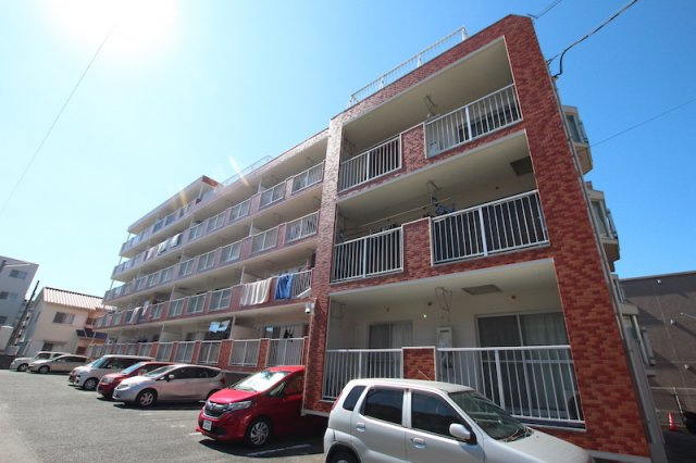 エメラルドマンション姪浜Ⅲの外観