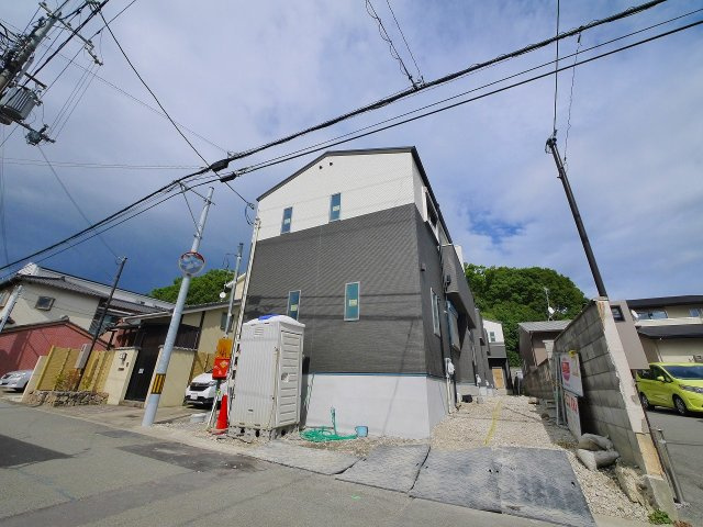 パラッツォ今辻子の外観