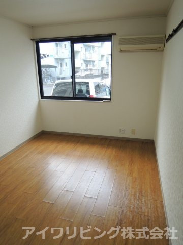 リーバイスハイツⅡの洋室|【リーバイスハイツⅡ】