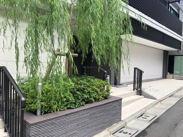 SK北参道ハイムのエントランス