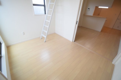 【洋室】 | サニーフラット神戸北