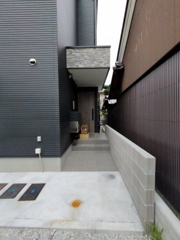 【エントランス】 | ステディ八戸ノ里