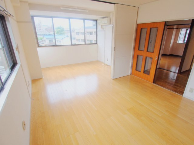 レヴェネスカの居間・リビング