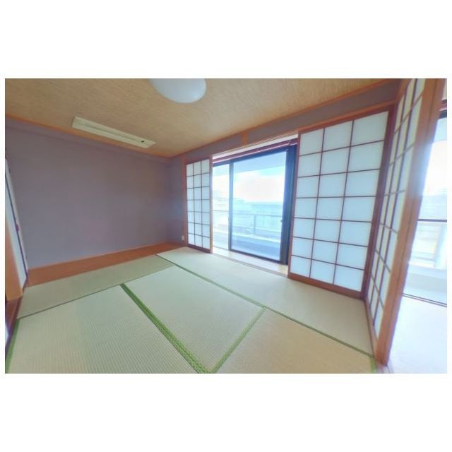 岐阜市六条東１丁目のアパートの内装|和室6帖
