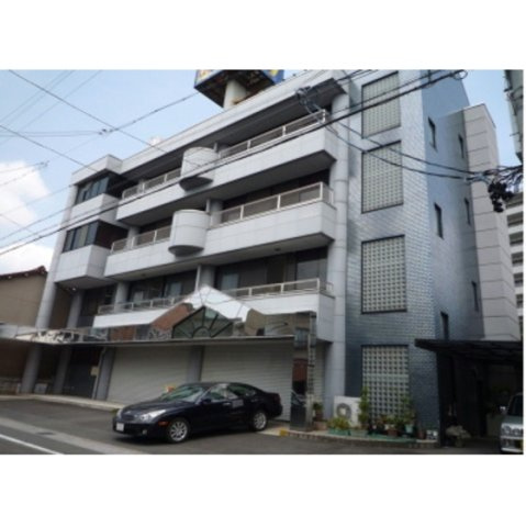 岐阜市六条東１丁目のアパートの外観