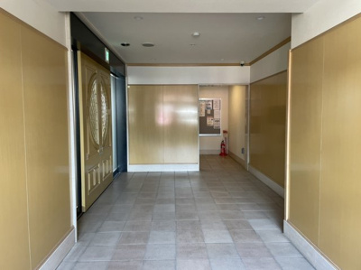 【エントランス】 | ヴェルディ東雲弐番館 | 管理の行き届いた綺麗なエントランスです