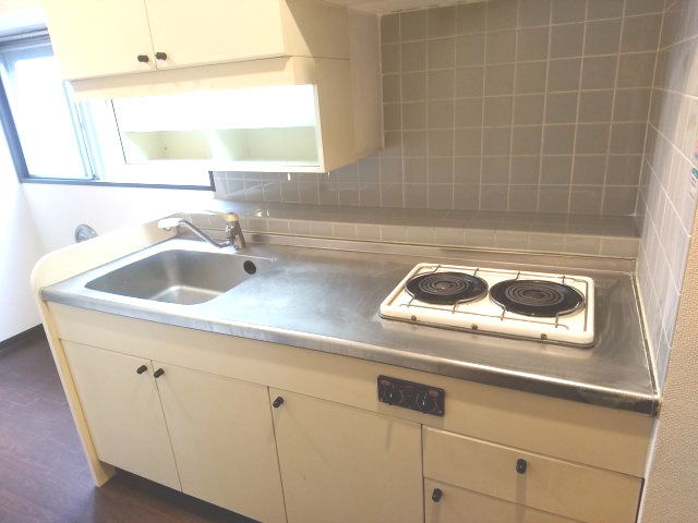 台東区千束３丁目の賃貸マンションのキッチン