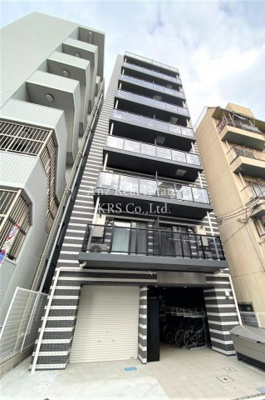 【外観】 | TOYOTOMI STAY PREMIUM 梅田Ⅲ | モノクロがオシャレな外観のマンションです☆★