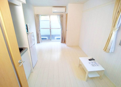 【居間・リビング】 | ラメールエムズ | 同物件別室：現況優先