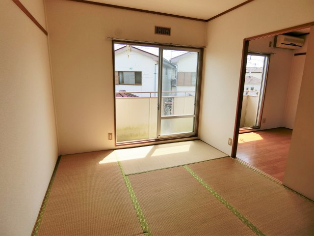 長者ハイツの和室
